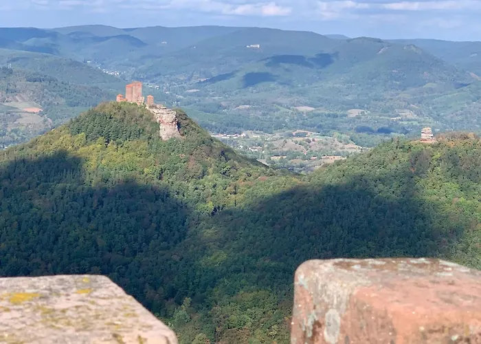 Trifels By Interhome * アンヴァイラー・アム・トリフェルス